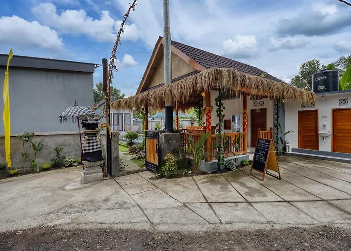 Nusa Dewata Guest house Toyapakeh